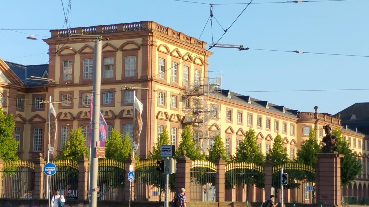 Mannheim City Hostel Zimmer 4 - Hostel Liudao מראה חיצוני תמונה